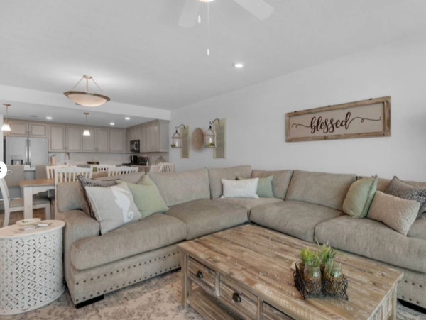 Luxurious Gulf Front Condo on Okaloosa Island - Your Beach Retreat